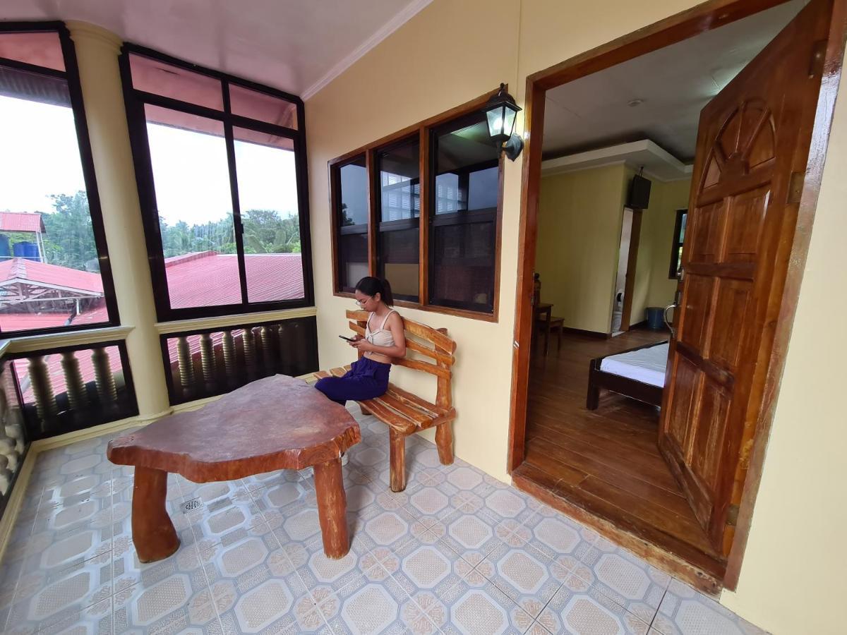 La-Familia Guest House Siquijor Buitenkant foto