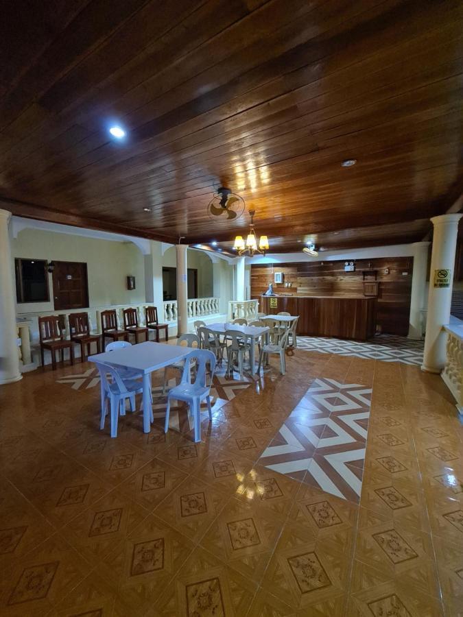 La-Familia Guest House Siquijor Buitenkant foto