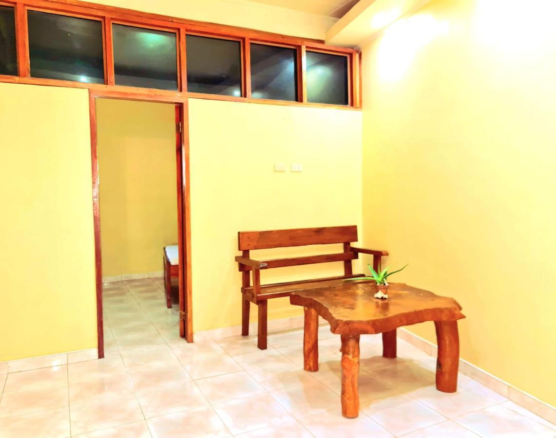 La-Familia Guest House Siquijor Buitenkant foto